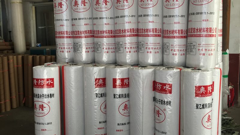 目前，市场上常见的屋顶防水补漏材料主要有以下几种：