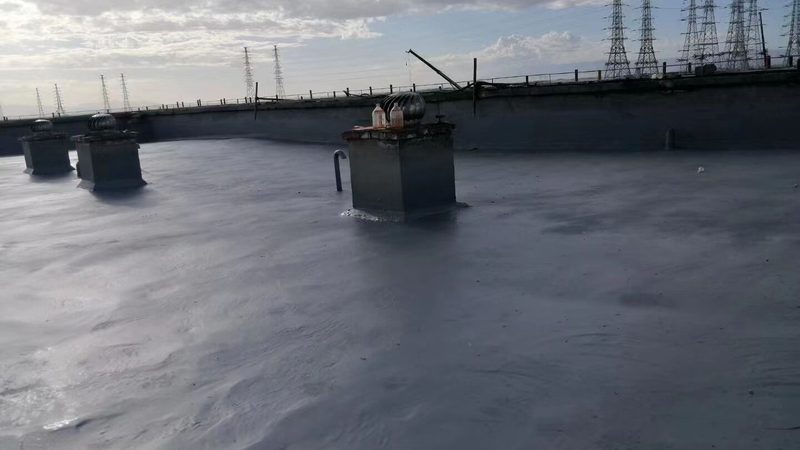 自粘防水卷材具有以下特点：